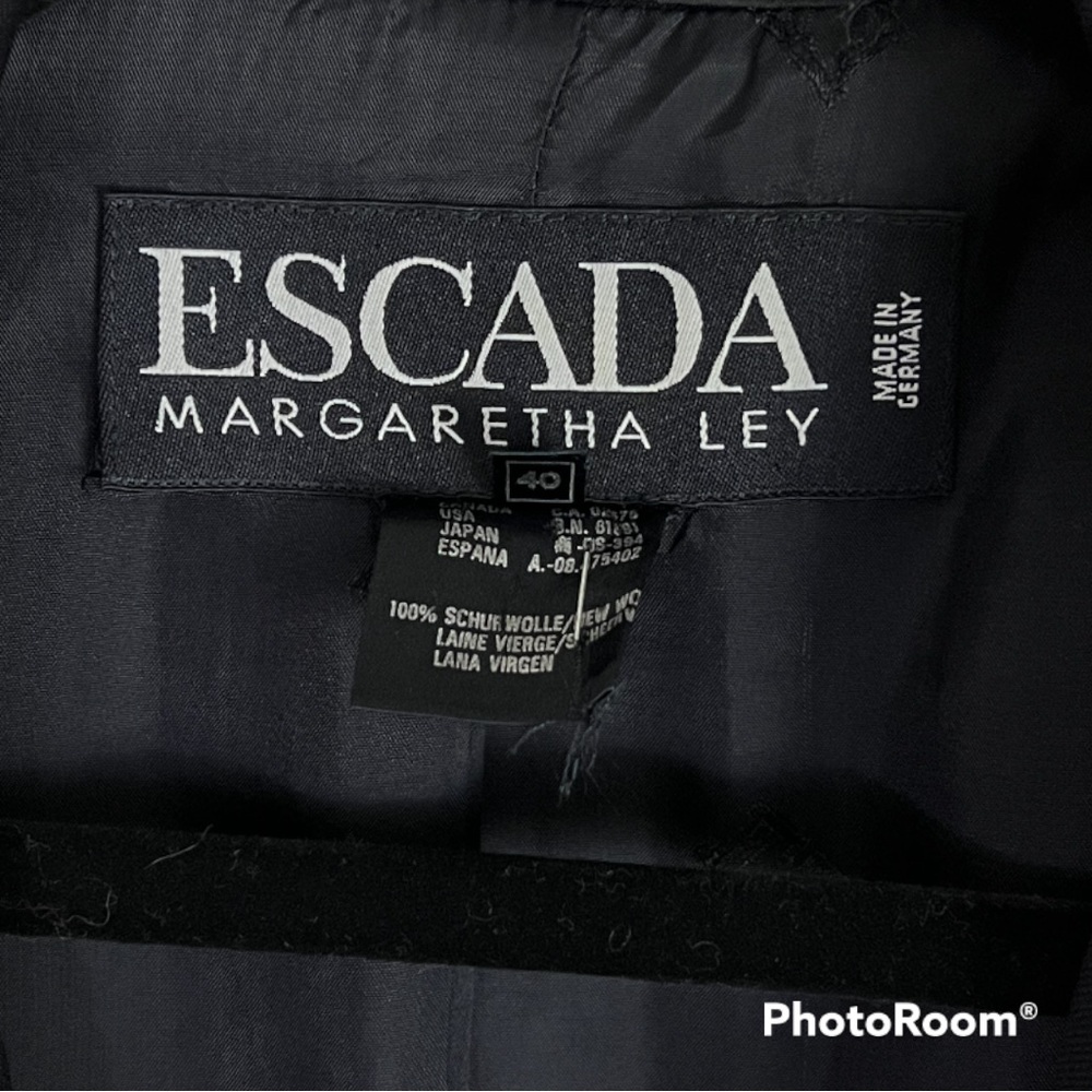 Escada Margaretha Lay Black Vintage 100% Virgin Wool Blazer Jacket EU 40 / US 10 - Picture 7 of 8